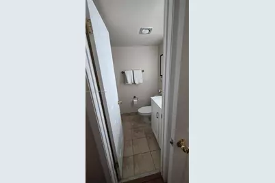 3050 E Sunrise Lakes Dr #302, Sunrise, FL 33322 - Photo 20