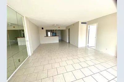 400 Golden Isles Dr #43, Hallandale Beach, FL 33009 - Photo 6