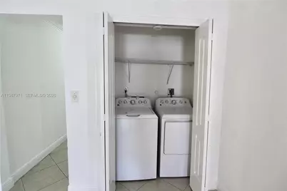 5160 SW 8th St, Margate, FL 33068 - Photo 12