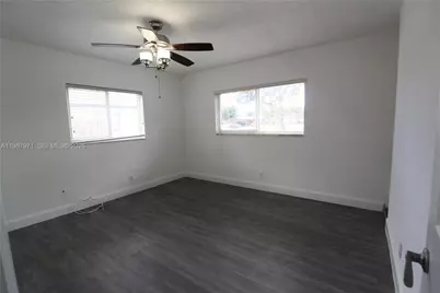 5160 SW 8th St, Margate, FL 33068 - Photo 16