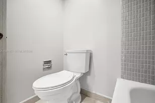 4020 N Hills Dr, Hollywood, FL 33021 - Photo 28