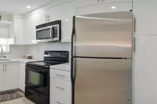 8901 S Hollybrook Blvd, Hollywood, FL 33025 - Photo 6