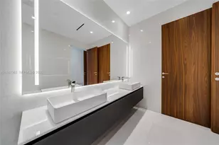 5 Grove Isle Dr, Coconut Grove, FL 33133 - Photo 64