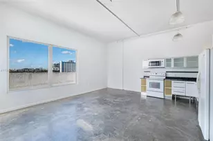 10 SW South River Dr, Miami, FL 33130 - Photo 2