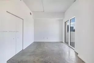 10 SW South River Dr, Miami, FL 33130 - Photo 10