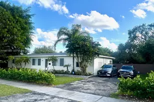7800 SW 96th St, Miami, FL 33156 - Photo 1