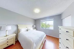 16635 Hemingway Dr, Weston, FL 33326 - Photo 14