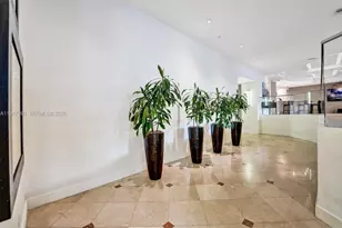 100 Lincoln Rd, Miami Beach, FL 33139 - Photo 34