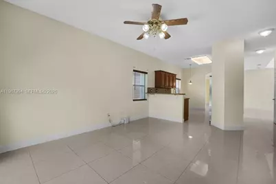 1282 NW 171st Ter, Pembroke Pines, FL 33028 - Photo 10
