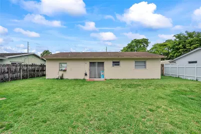 6320 Sherman St, Hollywood, FL 33024 - Photo 16