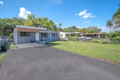 1350 Kasim St, Opa-Locka, FL 33054 - Photo 1