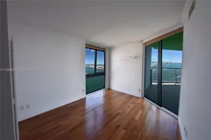 335 S Biscayne Blvd, Miami, FL 33131 - Photo 12