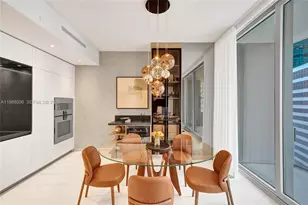 300 Biscayne Blvd Way, Miami, FL 33131 - Photo 10