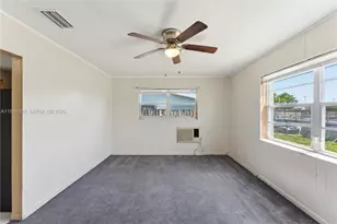 1017 NW 8th St, Hallandale Beach, FL 33009 - Photo 16