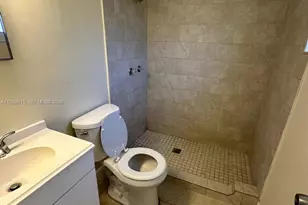 100 NE 78th St, Miami, FL 33138 - Photo 12