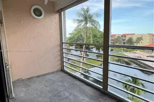 1800 SW 81st Ave, North Lauderdale, FL 33068 - Photo 8
