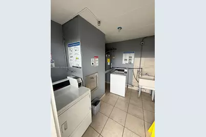 220 SW 9th Ave #516, Hallandale Beach, FL 33009 - Photo 14