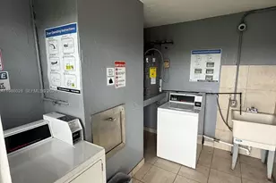 220 SW 9th Ave, Hallandale Beach, FL 33009 - Photo 14