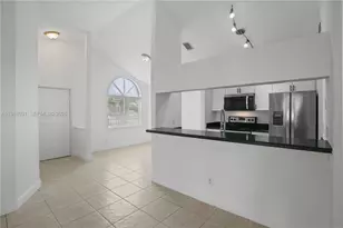 10610 SW 158th Ct, Miami, FL 33196 - Photo 10