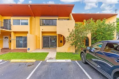 13705 SW 84th St #F, Miami, FL 33183 - Photo 1