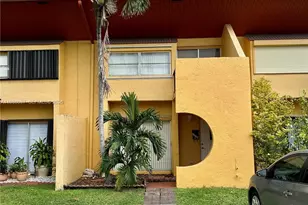 13705 SW 84th St, Miami, FL 33183 - Photo 2