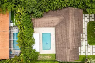 75 S Prospect Dr, Coral Gables, FL 33133 - Photo 4