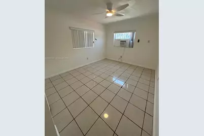 100 NE 78th St #6, Miami, FL 33138 - Photo 6