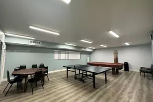 605 Ives Dairy Rd, Miami, FL 33179 - Photo 42