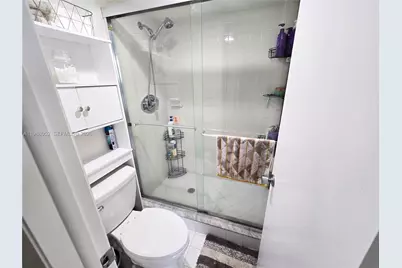 1811 Sabal Palm Dr #408, Davie, FL 33324 - Photo 6