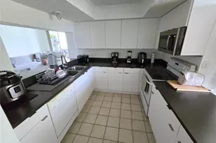1811 Sabal Palm Dr, Davie, FL 33324 - Photo 6