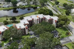 1811 Sabal Palm Dr, Davie, FL 33324 - Photo 2