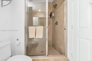 3370 Hidden Bay Dr, Aventura, FL 33180 - Photo 34