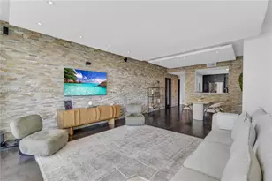 3340 NE 190th St, Aventura, FL 33180 - Photo 10