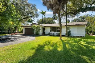 2810 Riverland Rd, Fort Lauderdale, FL 33312 - Photo 24