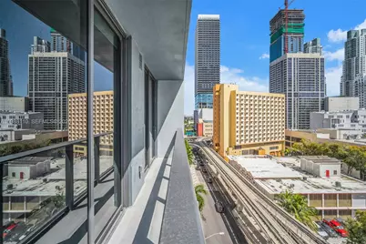 121 NE 5th St #902, Miami, FL 33132 - Photo 22