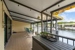 7020 Crown Gate Dr, Miami Lakes, FL 33014 - Photo 26