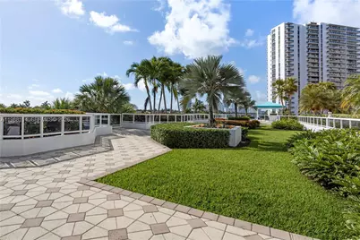 3802 NE 207th St #1001, Aventura, FL 33180 - Photo 42