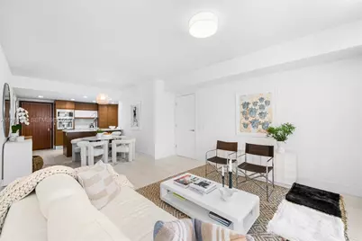 5875 Collins Ave #906, Miami Beach, FL 33140 - Photo 8