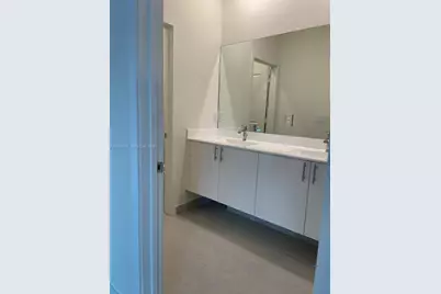 4227 NW 83rd Ave, Doral, FL 33166 - Photo 20