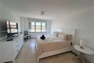 5161 Collins Ave, Miami Beach, FL 33140 - Photo 10