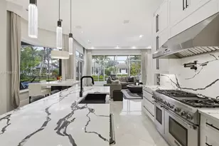 611 Sweet Bay Ave, Plantation, FL 33324 - Photo 12