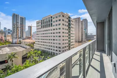 121 NE 5th St #902, Miami, FL 33132 - Photo 20