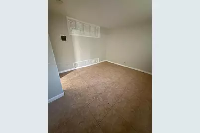 3031 NE 21 Ter #2, Oakland Park, FL 33306 - Photo 4