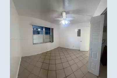 12600 SW 5th Ct #208L, Pembroke Pines, FL 33027 - Photo 4