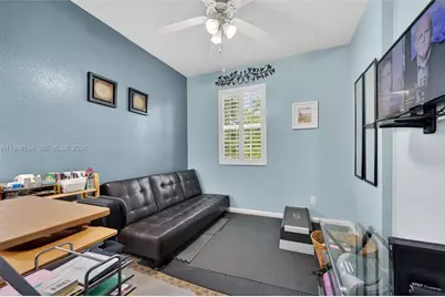 661 NW 21st Ave, Pompano Beach, FL 33069 - Photo 28