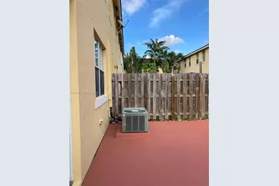 14956 SW 8th Ln, Miami, FL 33194 - Photo 38