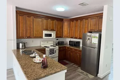 14956 SW 8th Ln, Miami, FL 33194 - Photo 8