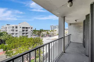 2625 Collins Ave, Miami Beach, FL 33140 - Photo 28