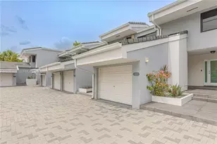 231 Poinciana Dr, Sunny Isles Beach, FL 33160 - Photo 4