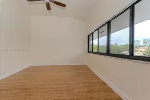 231 Poinciana Dr, Sunny Isles Beach, FL 33160 - Photo 28